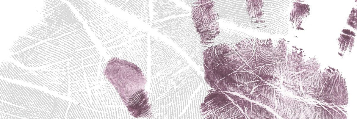 Handprint in plum ink – hand analysis, research and practice